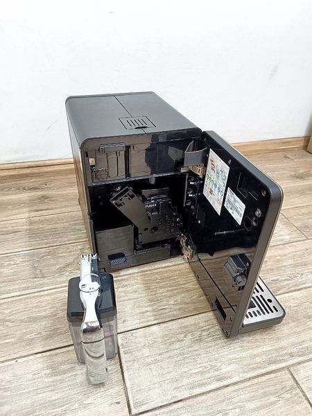Кофемашина Saeco Exprelia HD 8852 1400w sn TU901236140928 000046185 фото