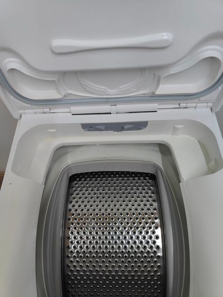 Стиральная машина вертикальная AEG L70360TL 2200W 6кг sn 21600011 000051156 фото