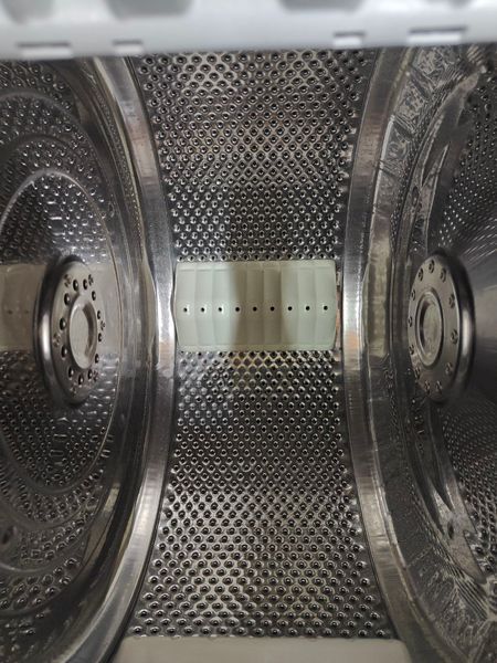 Стиральная машина вертикальная AEG OKO Lavamat L47230 2300W 6кг sn 93900097 000051684 фото