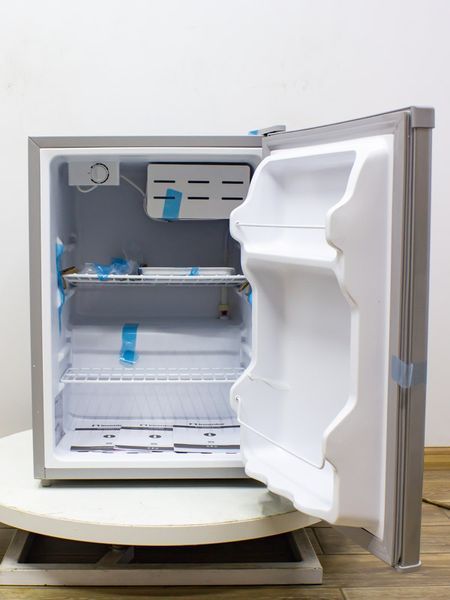 Холодильник однокамерный Inventor Mini INVMS66AEC 000030732 фото