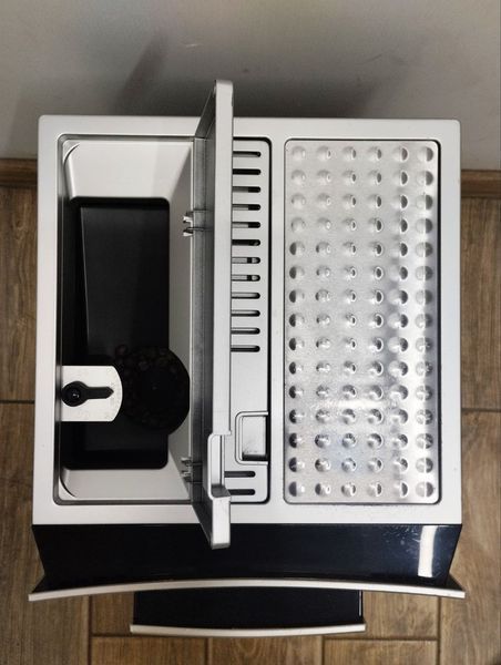 Кофемашина Delonghi Perfecta ESAM 5400S 1450w sn 0132214019 000047555 фото