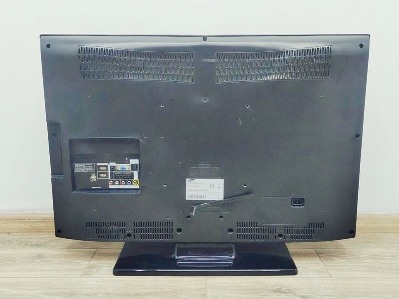 Телевизор 32 Samsung LE32B350F1W HD 000040658 фото