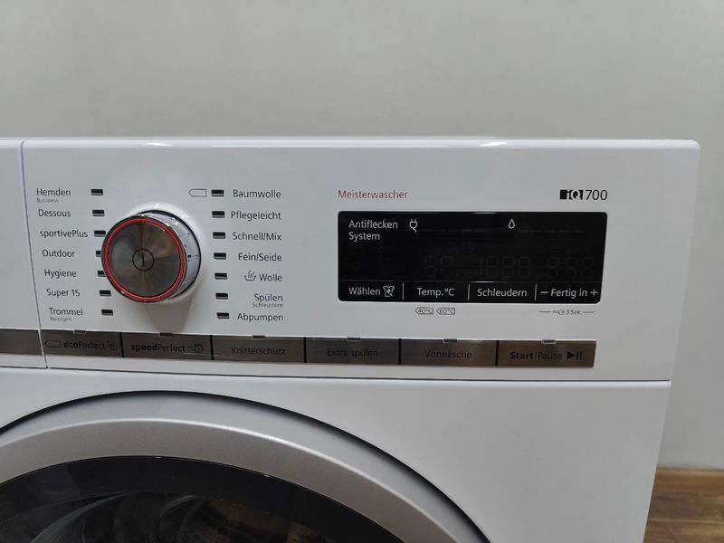 Стиральная машина Siemens WM14W5FCB 2000W 8кг sn WNM64 204880 000049934 фото