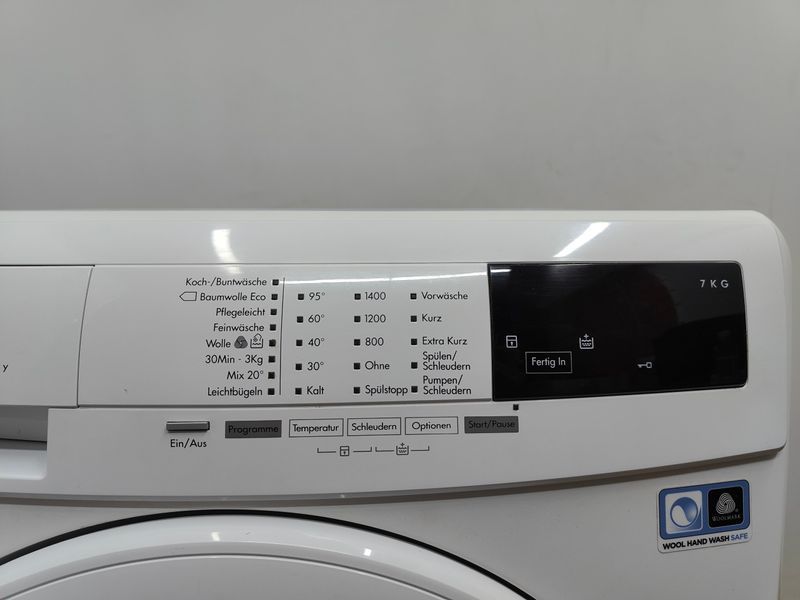 Стиральная машина AEG Lavamat L68470FL 2200W 7кг sn 54100153 000053849 фото