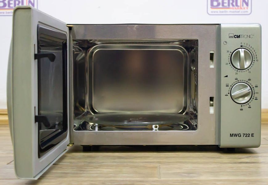 Мікрохвильова піч Clatronic MWG 722E 1200W гриль 1000W sn S0221046804173 000016177 фото