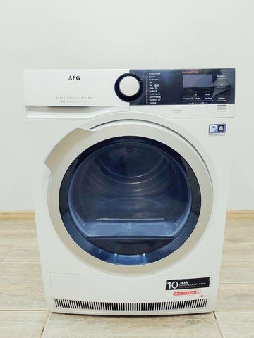 Сушильна машина AEG 8000 Series T8DB86ES 700w 8 кг sn 73627850 000043390 фото