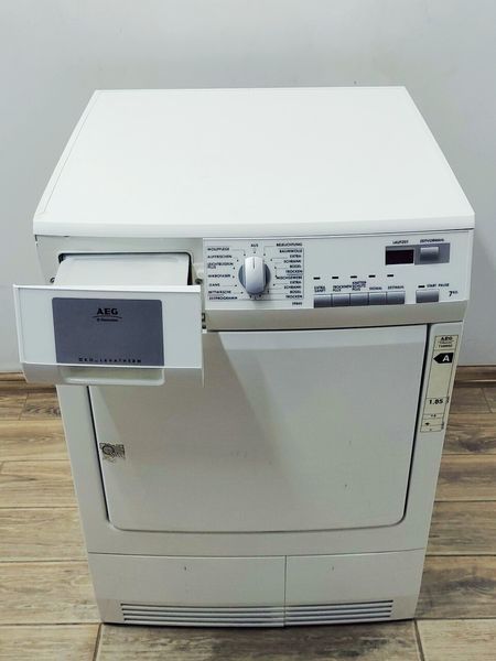 Сушильна машина AEG T59860 1050w 7кг sn 13273035 000044786 фото
