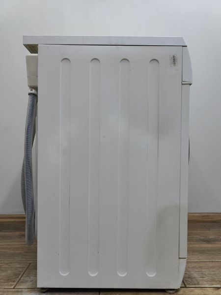 Стиральная машина Siemens WM14E4F3 2300W 7кг sn 8908602165 000051662 фото