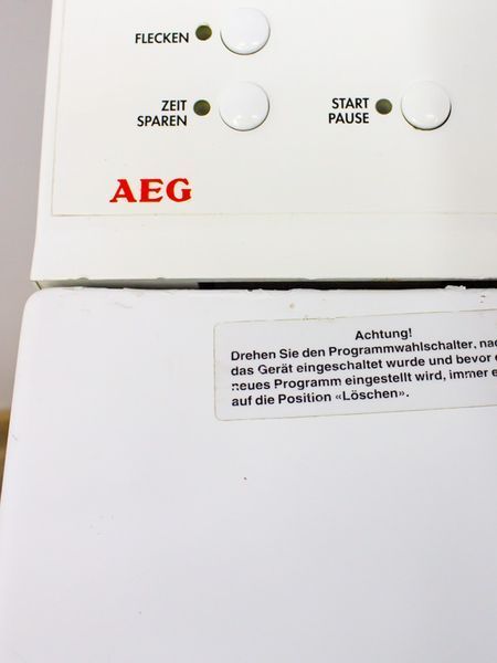 Стиральная машина вертикальная AEG Lavamat 42000 000028979 фото
