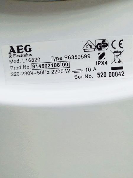 Стиральная машина AEG L16820 000035001 фото