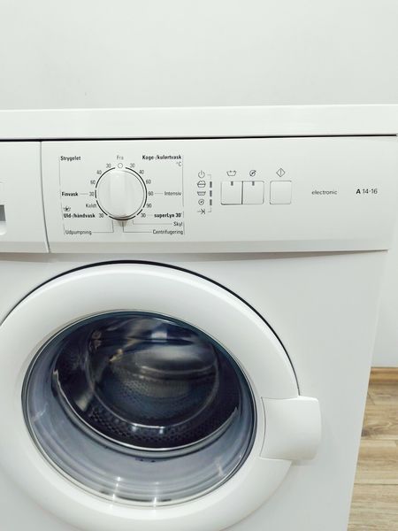 Стиральная машина Siemens WM14A163DN 05 000036752 фото