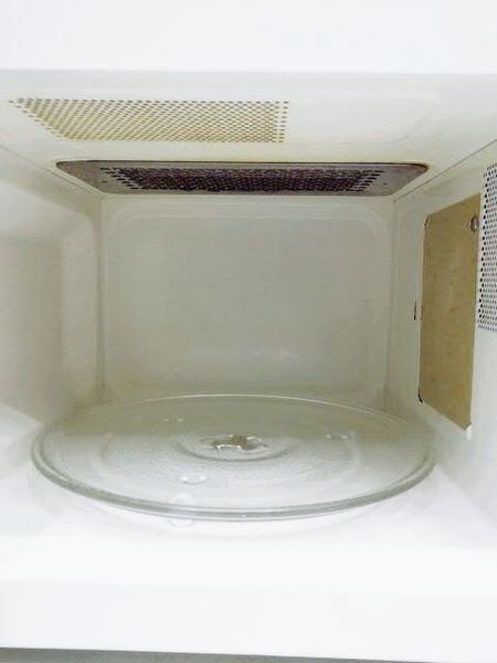 Мікрохвильова піч MicroMaxx MM41568 1200w гриль 1000w sn D48713133 000034859 фото