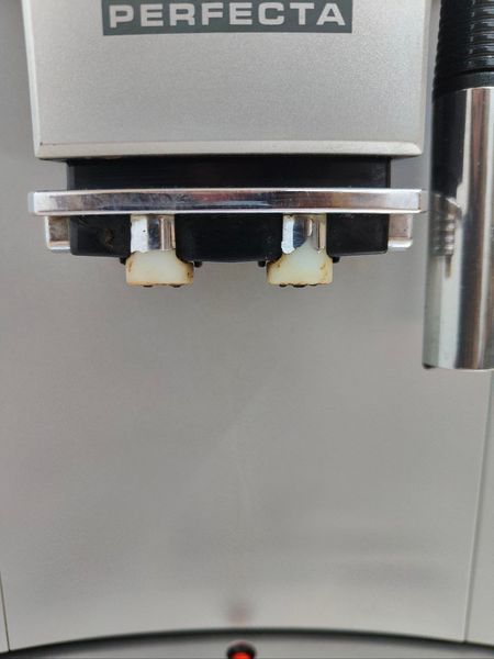 Кавомашина Delonghi Perfecta ESAM5400.S ex1 1450W sn 02918 000051614 фото