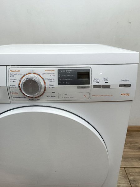 Сушильна машина Constructa CWK4W361 800w 8 кг sn 9510 200535 000045967 фото
