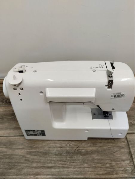 Швейна машина Medion MD 17187 50W 32 пр.sn 607019296M 000047880 фото