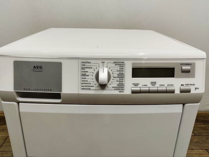 Сушильна машина AEG T5987EX 1050W 7кг sn 13688400 000048456 фото