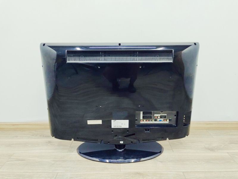 ТБ 32 Samsung LE32R72B LCD HD 152w sn 55893HJP100027X 000037341 фото