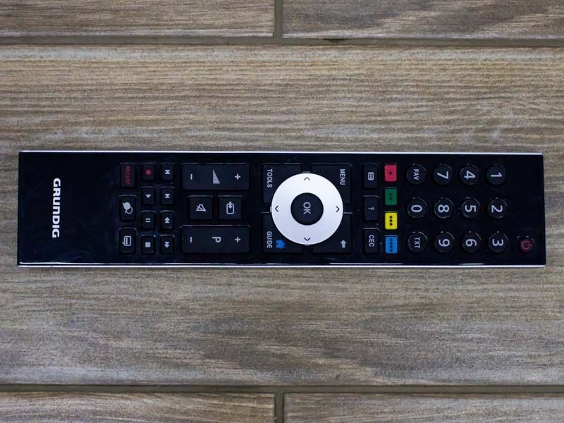 ТБ 32 Grundig 32 VLE 5324 BG 80W sn 016369805201031249 000018368 фото