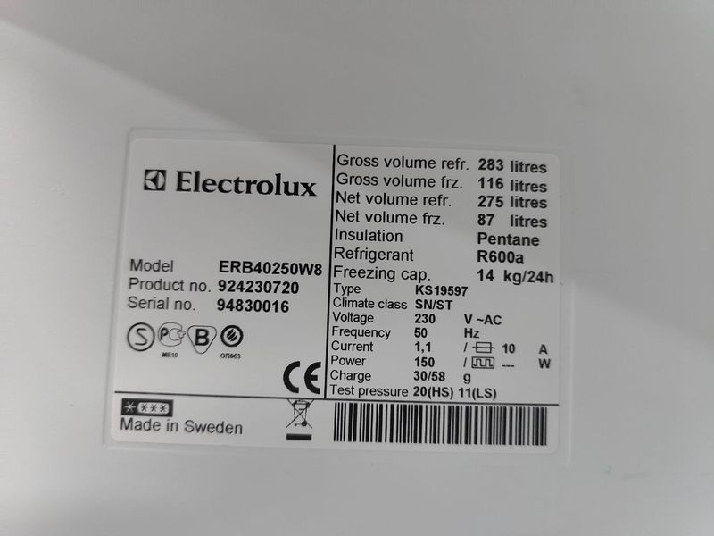 Холодильник двокамерний Electrolux ERB40250W8 150W 275+87л sn 94830016 n567 000051468 фото