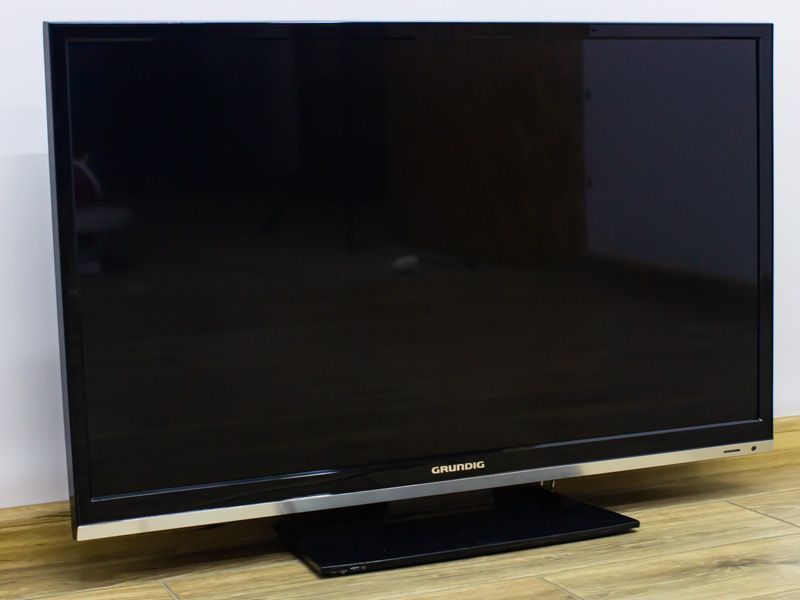 ТБ 32 Grundig 32 VLE 5324 BG 80W sn 016369805201031249 000018368 фото