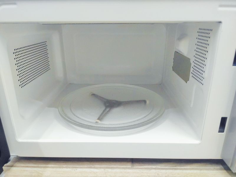 Мікрохвильова піч Life MD 12434 1200w гриль 1000w sn 3712010 000039079 фото