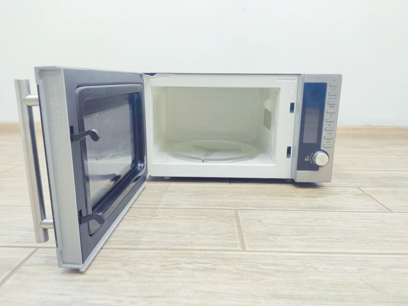 Мікрохвильова піч Life MD 12434 1200w гриль 1000w sn 3712010 000039079 фото