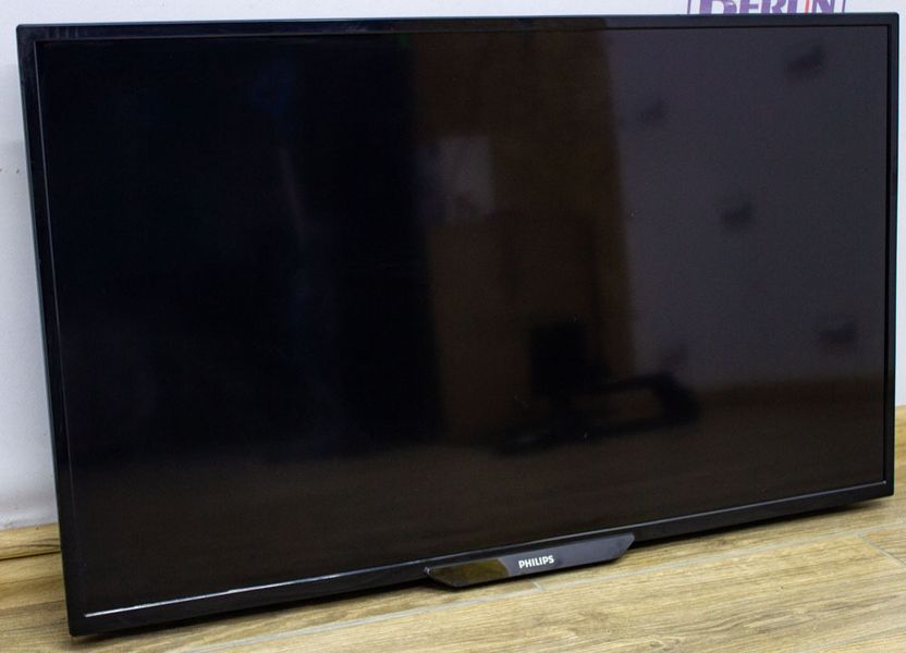 Телевизор Philips 32PHK450912 000013559 фото