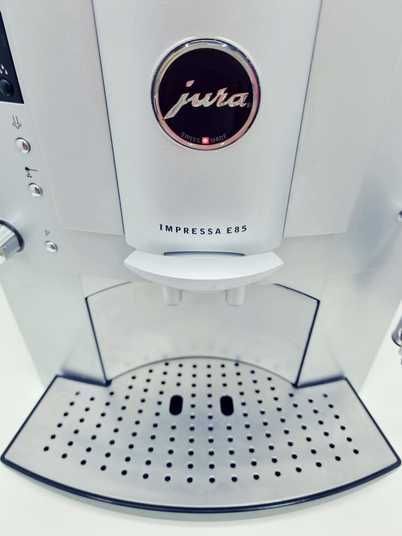 Кавомашина Jura Impressa E85 618 B3】 купити за низькою ціною в