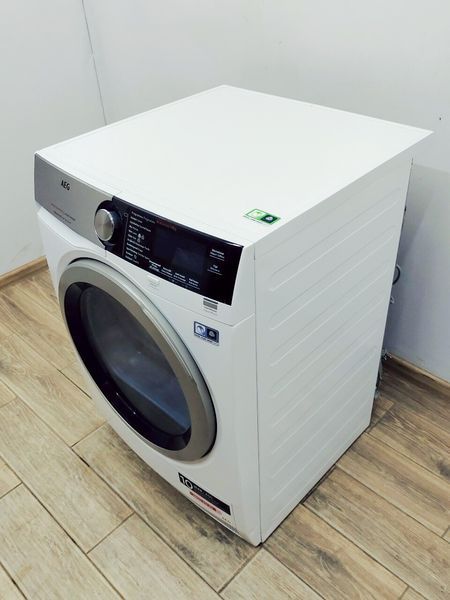 Сушильна машина AEG 8000 Series T8DEC86S 700w 8 кг sn 71624171 000042699 фото