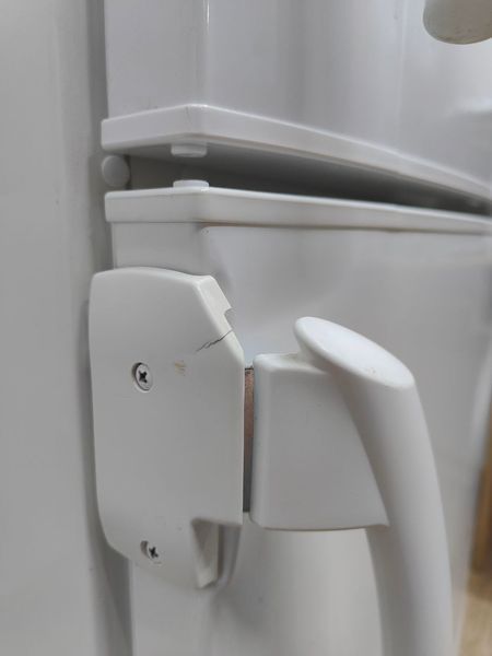 Холодильник Electrolux ERB3516 130W 216+87л sn 61801441 n620 000053002 фото