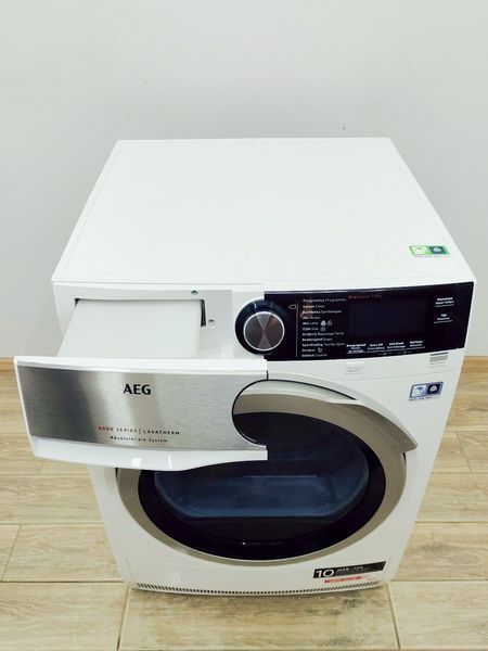 Сушильна машина AEG 8000 Series T8DEC86S 700w 8 кг sn 71624171 000042699 фото