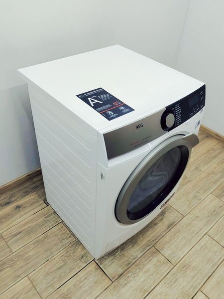 Сушильна машина AEG 8000 Series 8 кг без шильда 000043388 фото