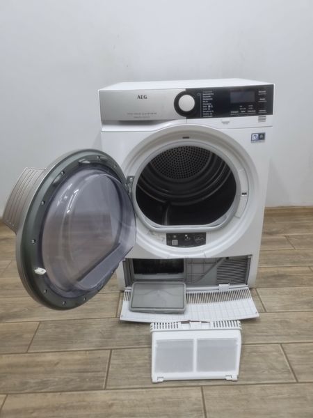 Сушильная машина AEG 9000 Series T9DE77685 000041095 фото