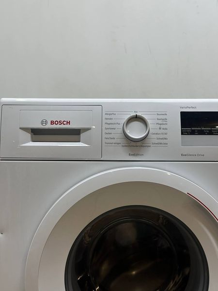 Стиральная машина Bosch Serie4 WAN282ECO2 23 2300W 7 кг sn 9802601553 000054298 фото