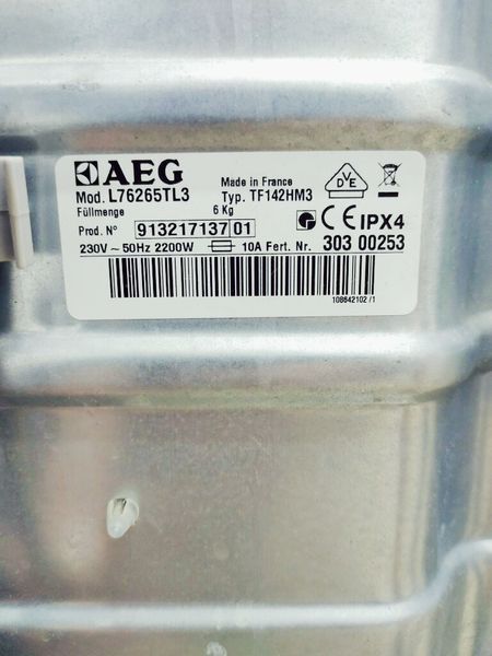 Пральна машина вертикальна AEG L76265TL3 1200 об 6 кг 2200w sn 30300253 000039705 фото