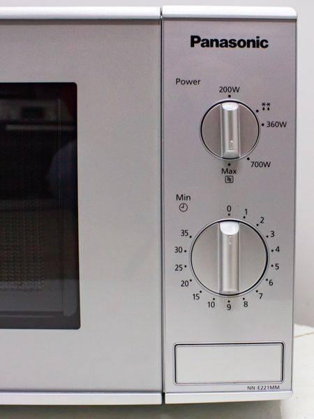 Мікрохвильова піч Panasonic NN E221MM EPG 1250w стік LPNHK066922110 156е 000030864 фото