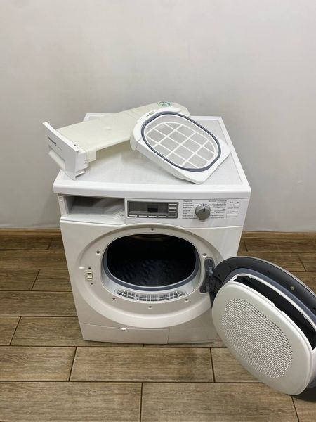 Сушильна машина Panasonic NH P80G2 8кг 910W sn 4D0239 000048480 фото