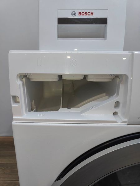 Стиральная машина с сушкой Bosch Serie 6 WVH28420PL 2400W 7+4кг sn 9811400810 n561 000051470 фото