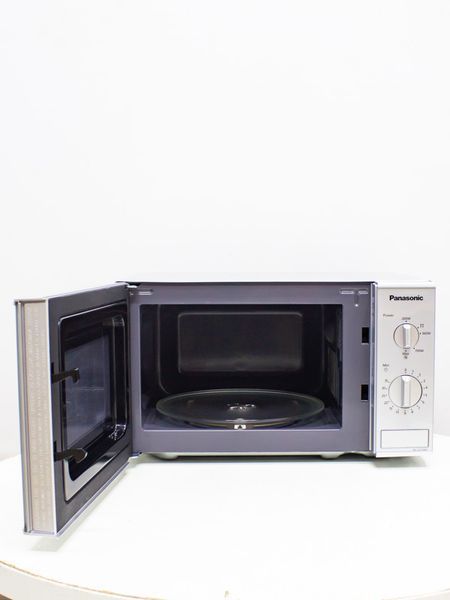 Мікрохвильова піч Panasonic NN E221MM EPG 1250w стік LPNHK066922110 156е 000030864 фото