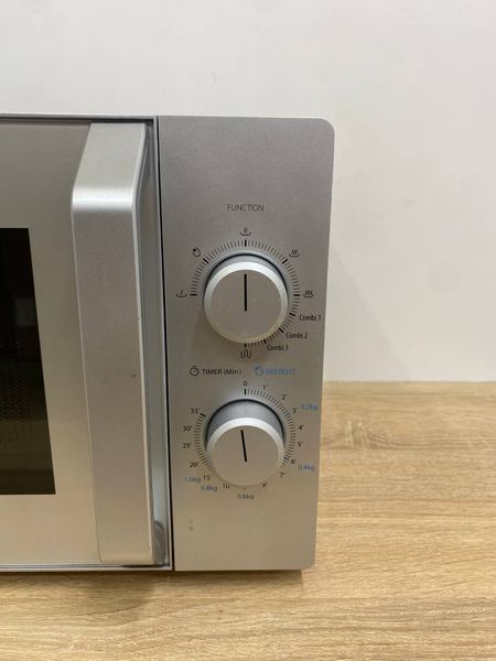 Мікрохвильова піч Toshiba MW2 MG20PF 1270W sn 16070000860937 000049155 фото