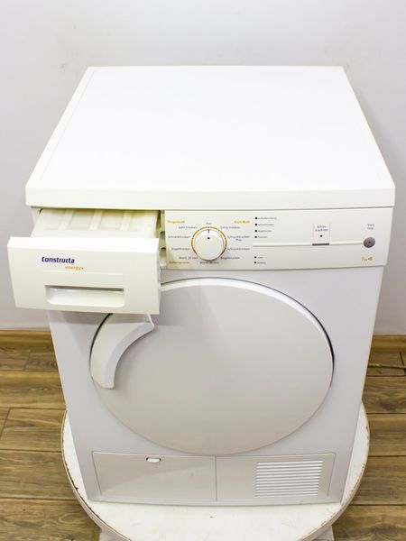 Сушильная машина Constructa CWK4E101 15 000031551 фото