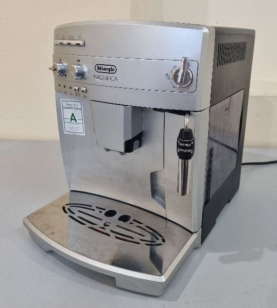 Кавомашина DeLonghi ESAM03 120 S 1450w sn 14519 000037622 фото