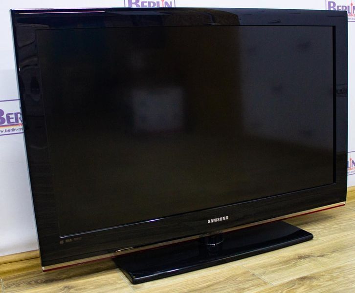 ТБ 40 Samsung LE40B530P7W 180W sn BEDY3SNS701268X 000013827 фото