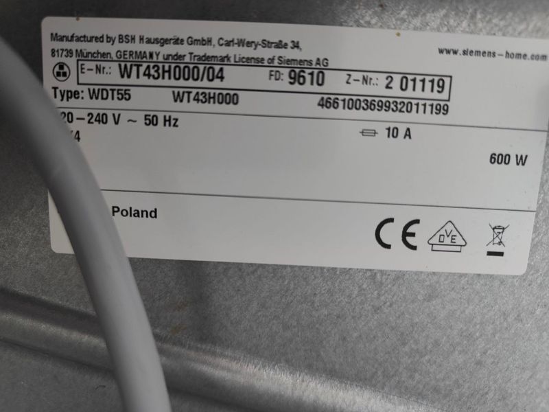 Сушильная машина Siemens iQ300 WT43H000 04 600W 7кг sn 201119 000052707 фото