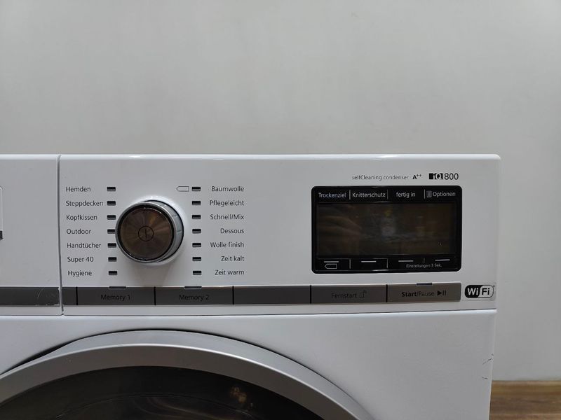 Сушильна машина Siemens iQ800 iSensoric WT7YH700 17 800W 9кг sn 200458 000052364 фото
