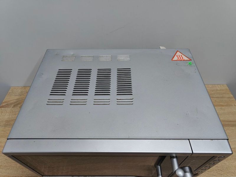 Микроволновая печь SilverCrest KH1168 1200W sn 043360 000050680 фото