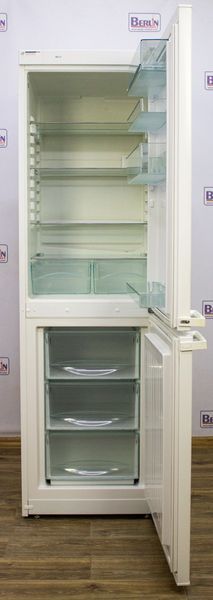 Холодильник двухкамерный Miele KD 12813 S 000012437 фото