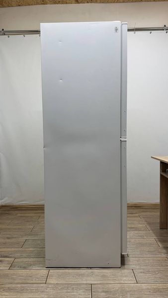 Холодильник Electrolux ERB34258W 110W 173+118л sn 44140005 n667 000053954 фото