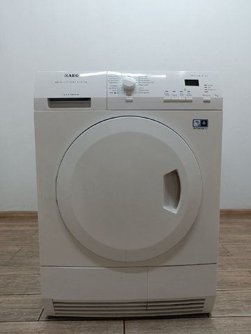 Сушильная машина AEG Protex Plus T65770IH4 000045981 фото