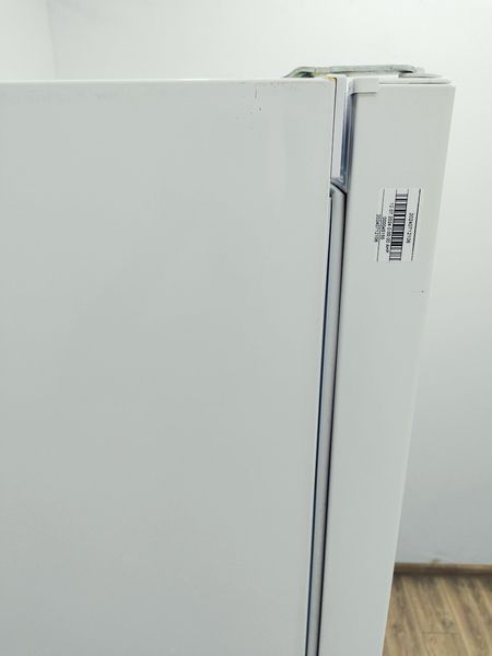 Холодильник двокамерний Bosch KGE36AW40 12 211+89л sn 9212 100109_п11_303 000045155 фото